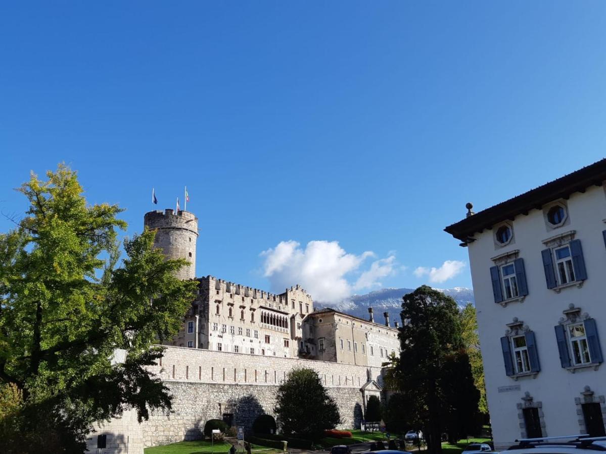 S. Trinita 18, Suites & Rooms Trento Exteriér fotografie